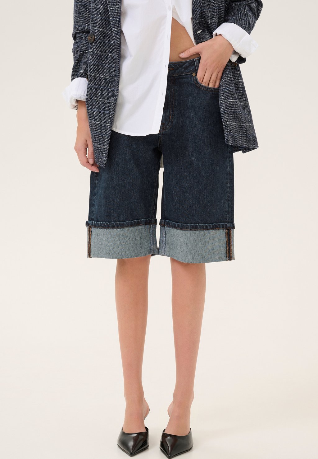 

Джинсовые шорты DALVIMW 139 My Essential Wardrobe, темно-синий