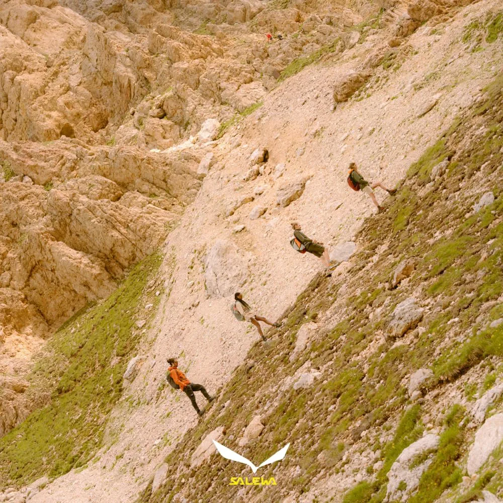 

Мужская обувь Salewa Wildfire 2 GTX - водонепроницаемые трекинговые ботинки Gore-Tex для походов и треккинга, черный