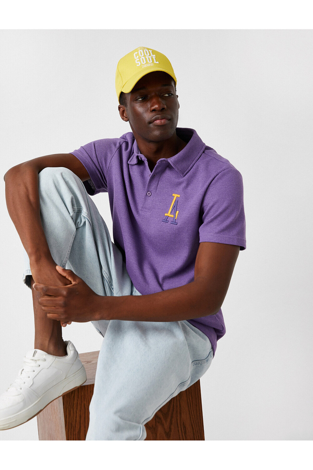 

Футболка с воротником-поло с вышивкой Koton, фиолетовый