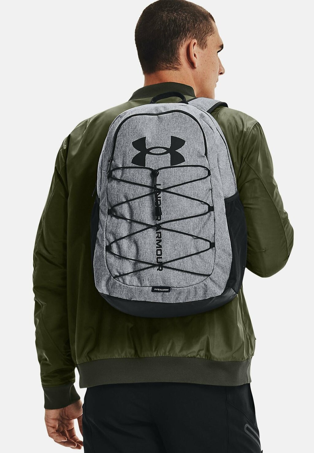 

Рюкзак туристический Under Armour Hustle GRN, серый