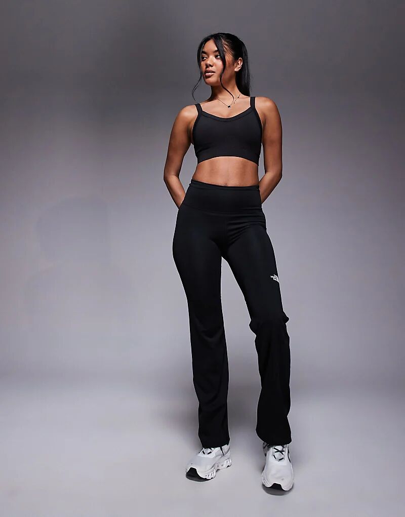 

Леггинсы North Face Flex Straight Leggings черного цвета