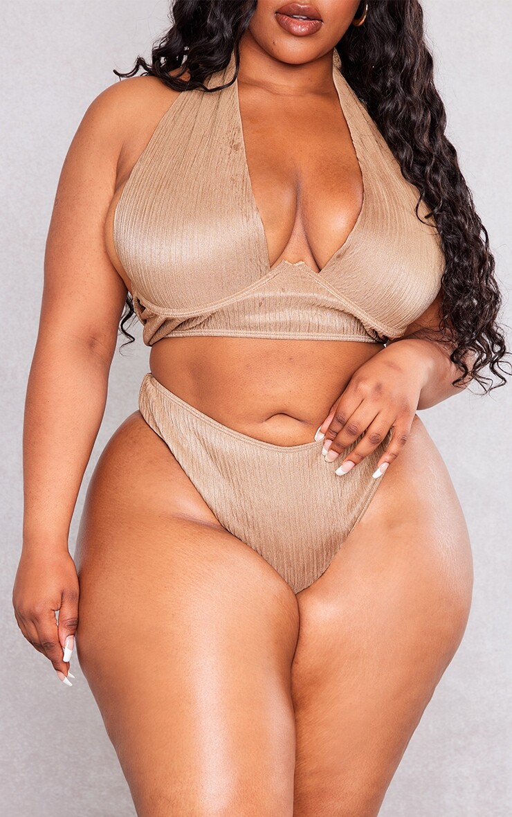 

PrettyLittleThing Плавки бикини с высоким вырезом и высокой талией Plus Taupe Plisse