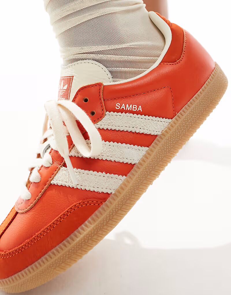 Кроссовки Adidas Originals Samba OG оранжевого и белого цвета — фото 4