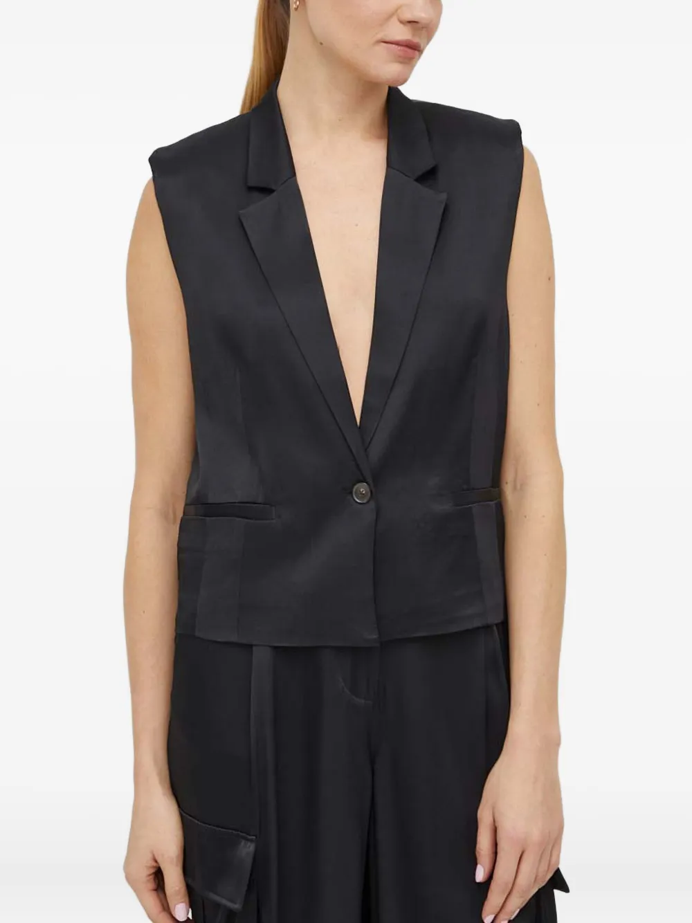 

Жилет на пуговицах Herskind, черный