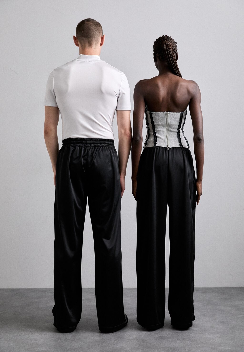 

Спортивные штаны OVERSIZED TRACK UNISEX Han Kjøbenhavn, черный