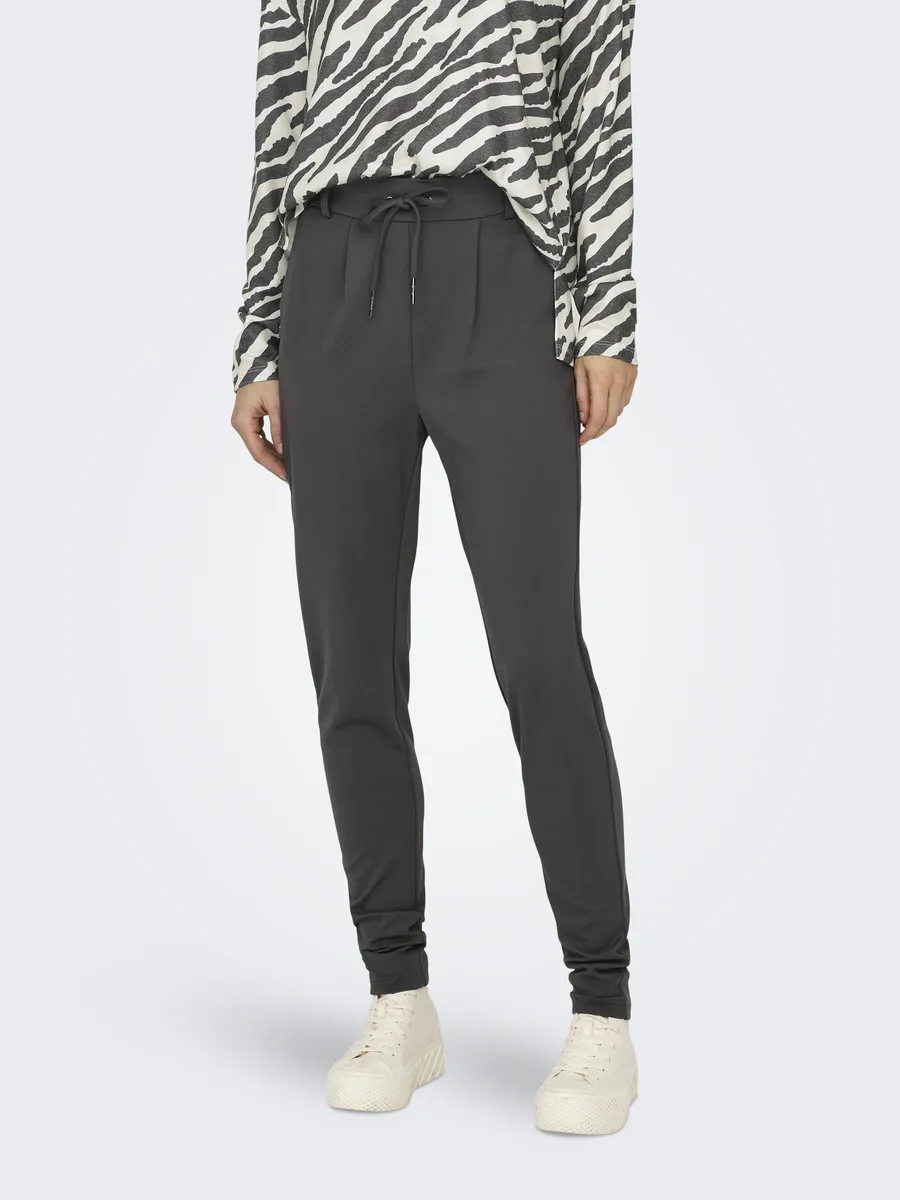

Only Брюки-джоггеры "ONLPOPTRASH LIFE EASY COL PANT PNT NOOS", цвет Magnet