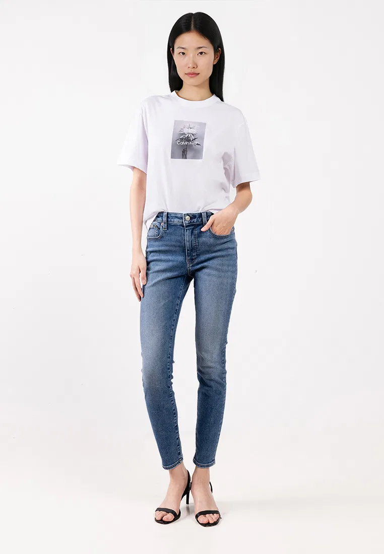 Футболка, свободный крой, Boxed Flower Calvin Klein, белый — фото 4