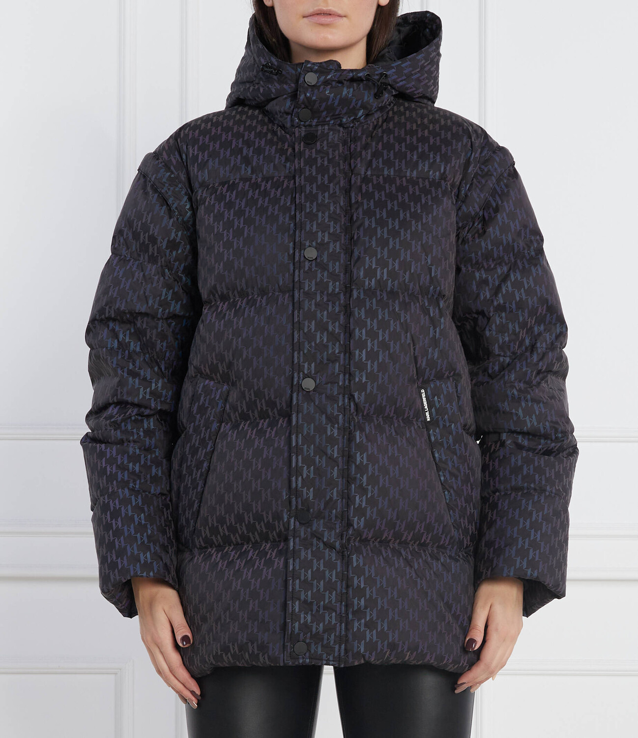 

Куртка Karl Lagerfeld 2 in 1 Reflect Monogram Regular Fit, черный