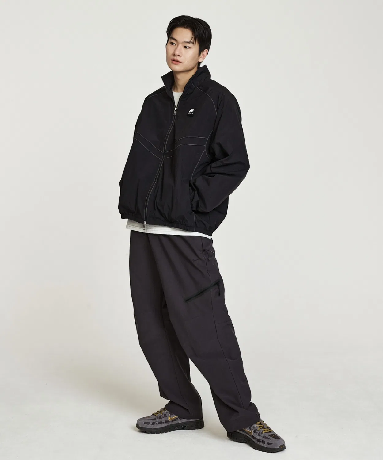 Куртка-ветровка Nike Air Windrunner мужская, чёрная — фото 3