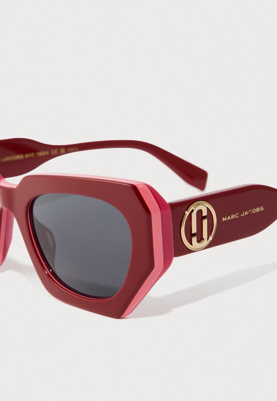 Солнцезащитные очки MARC JACOBS Sunglasses, Burgundy/Fuchsia/Bordeaux — фото 3