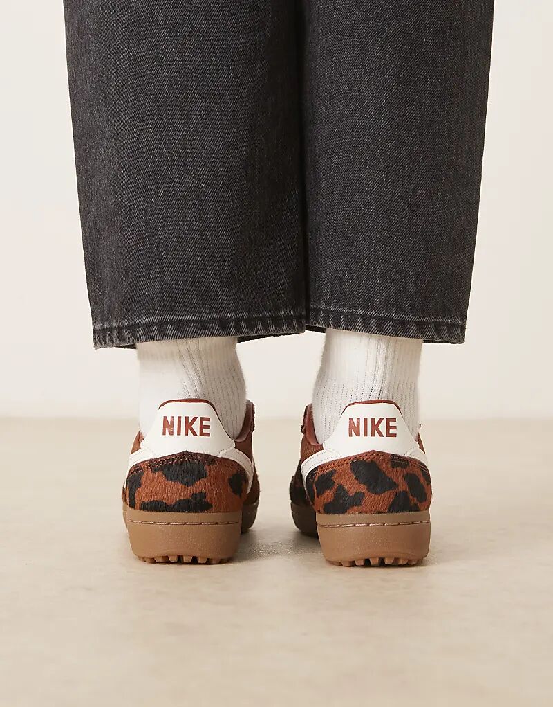 Кроссовки Nike Field General Pony Hair коричневого цвета — фото 3