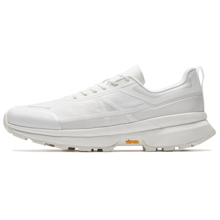 

ANTA Мужские кроссовки для походов Champion Trailblazer Shock Absorbers Grip Slip с низким верхом, цвет Papyrus White