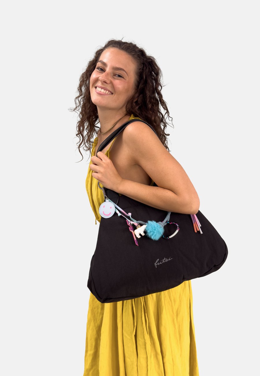 

Сумка-шоппер Fritzi aus Preußen SHOPPER IZZY MEDIUM LIMITED TÜDDELÜT, Schwarz/Black
