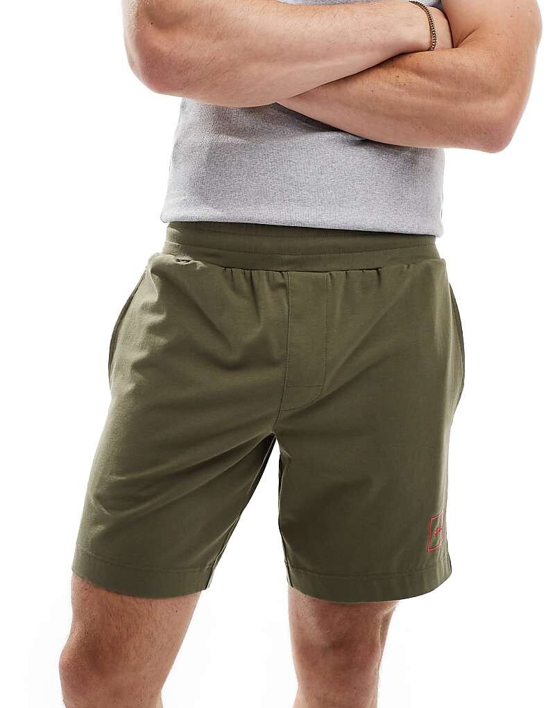 

Зеленые шорты HUGO Bodywear