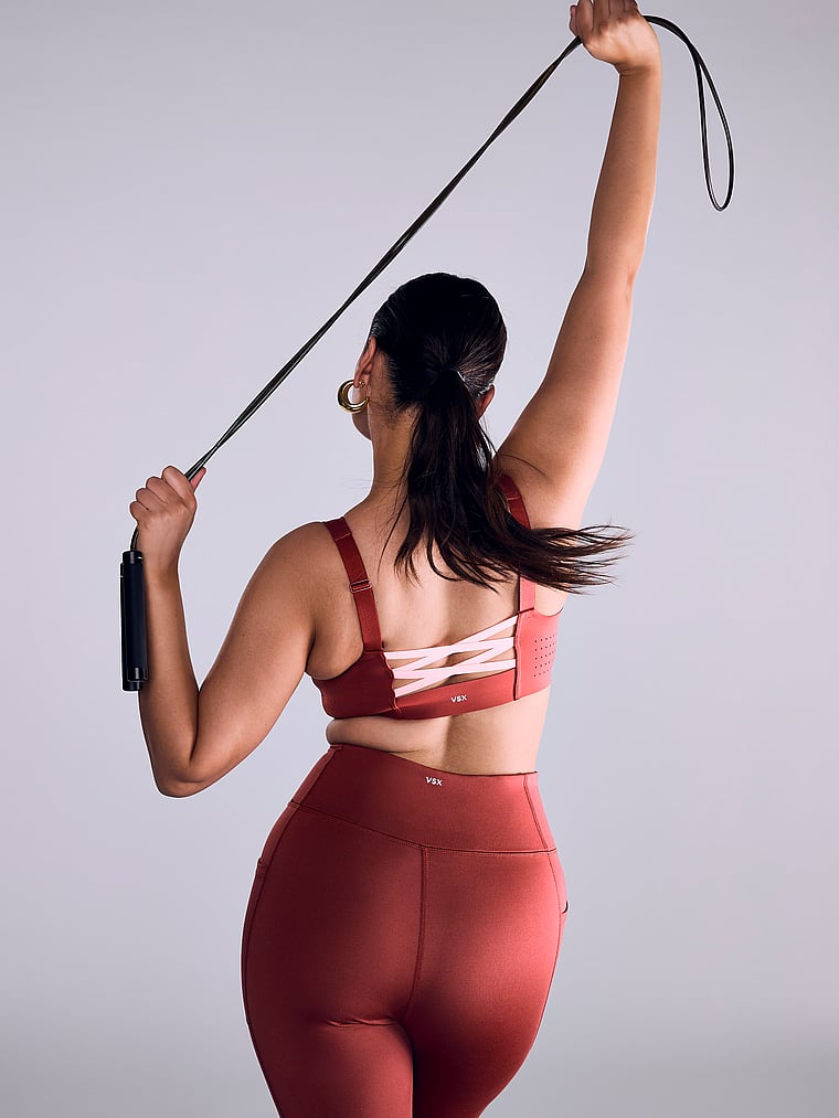 

Спортивный бюстгальтер VSX с застежкой спереди, облегающий и легкий Vsx, strappy back russet & coral flash