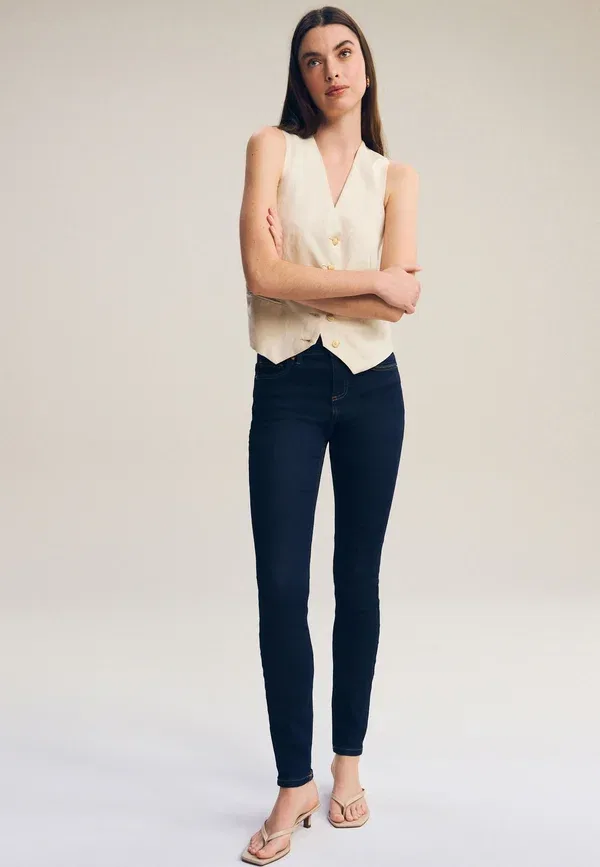Джинсы стандартные slim fit Next, Super soft, цвет полосканый синий — фото 2