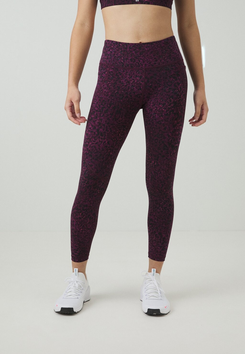 

Леггинсы POWER 7/8 WORKOUT LEGGINGS Sweaty Betty, темно-красный
