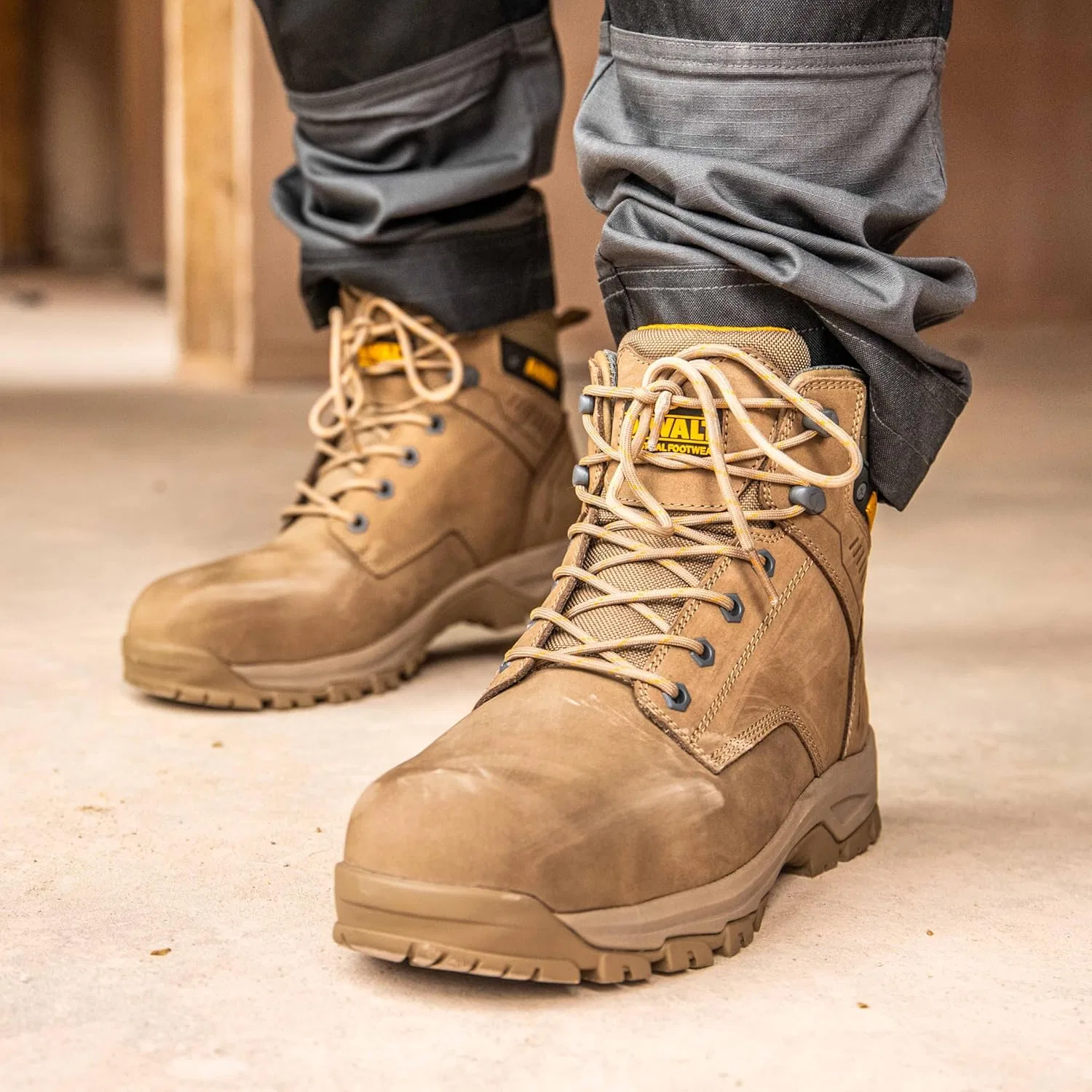 Рабочие ботинки DEWALT Cranson Stone для мужчин, нубук, стальной носок, противоскользящее покрытие, высота 5 дюймов — фото 2