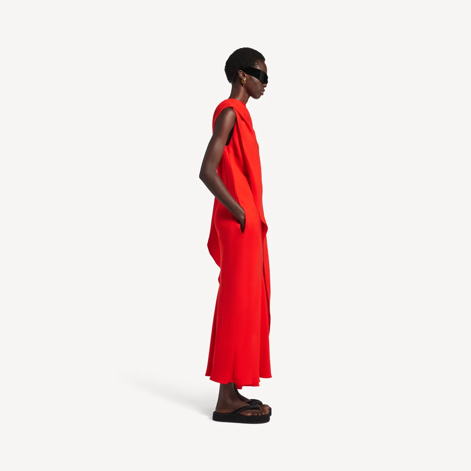 Женское драпированное платье цвета закатный красный BALENCIAGA — фото 3