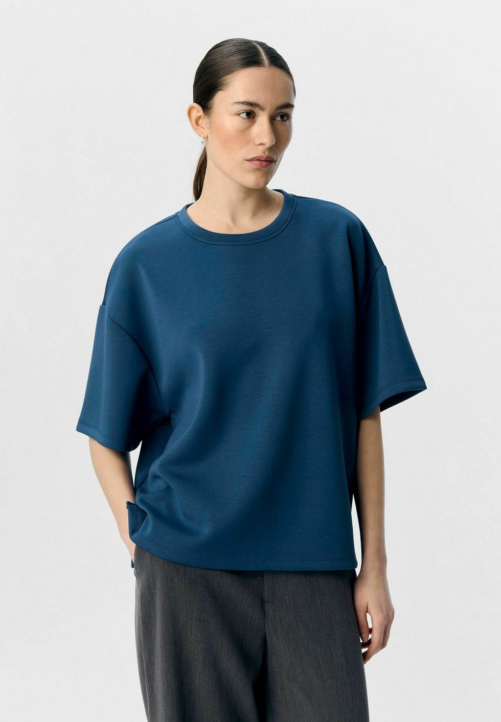 

Базовая футболка BOXY Object, цвет Dark Denim
