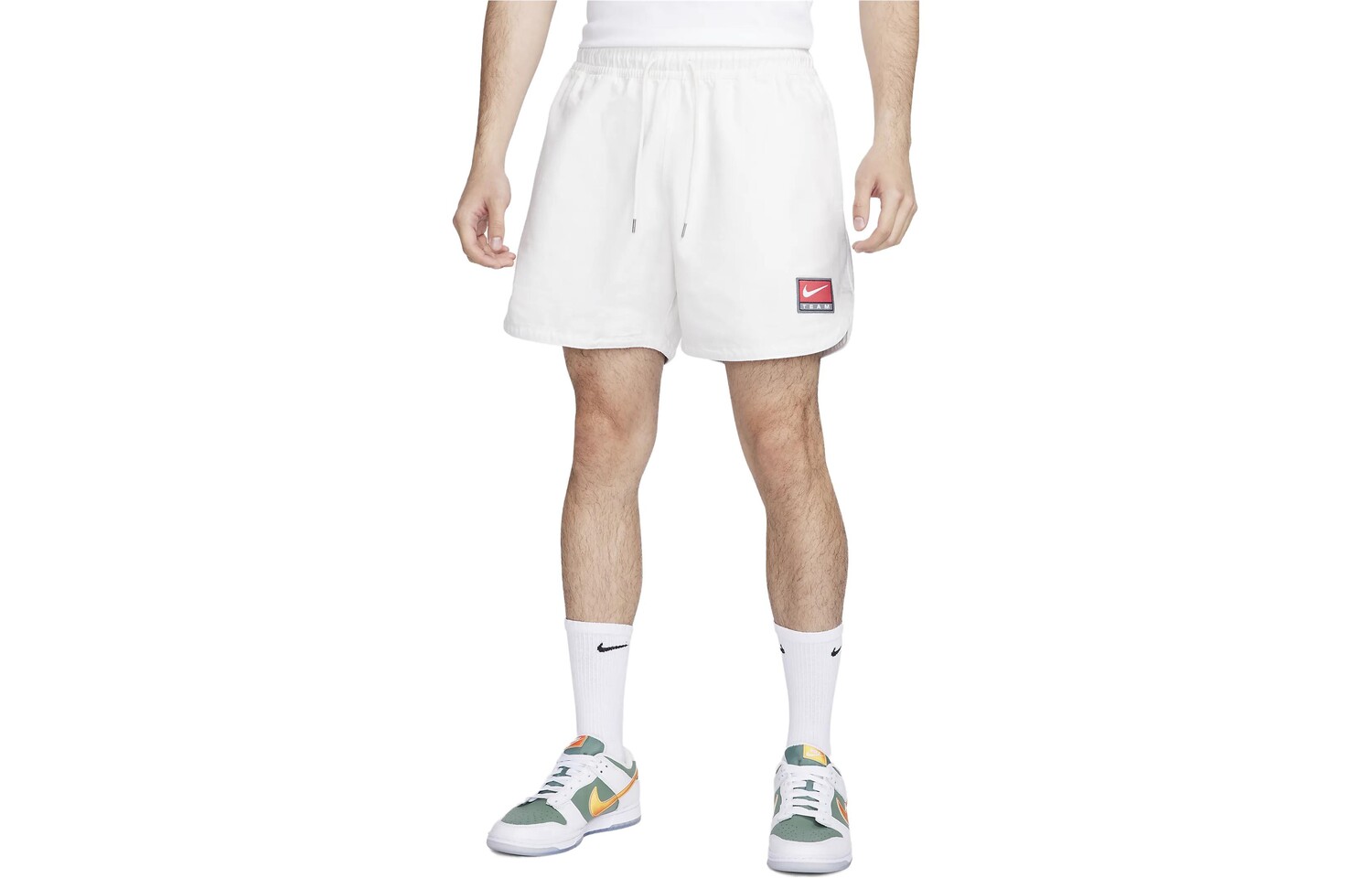 

Спортивные шорты мужские белые Nike, белый