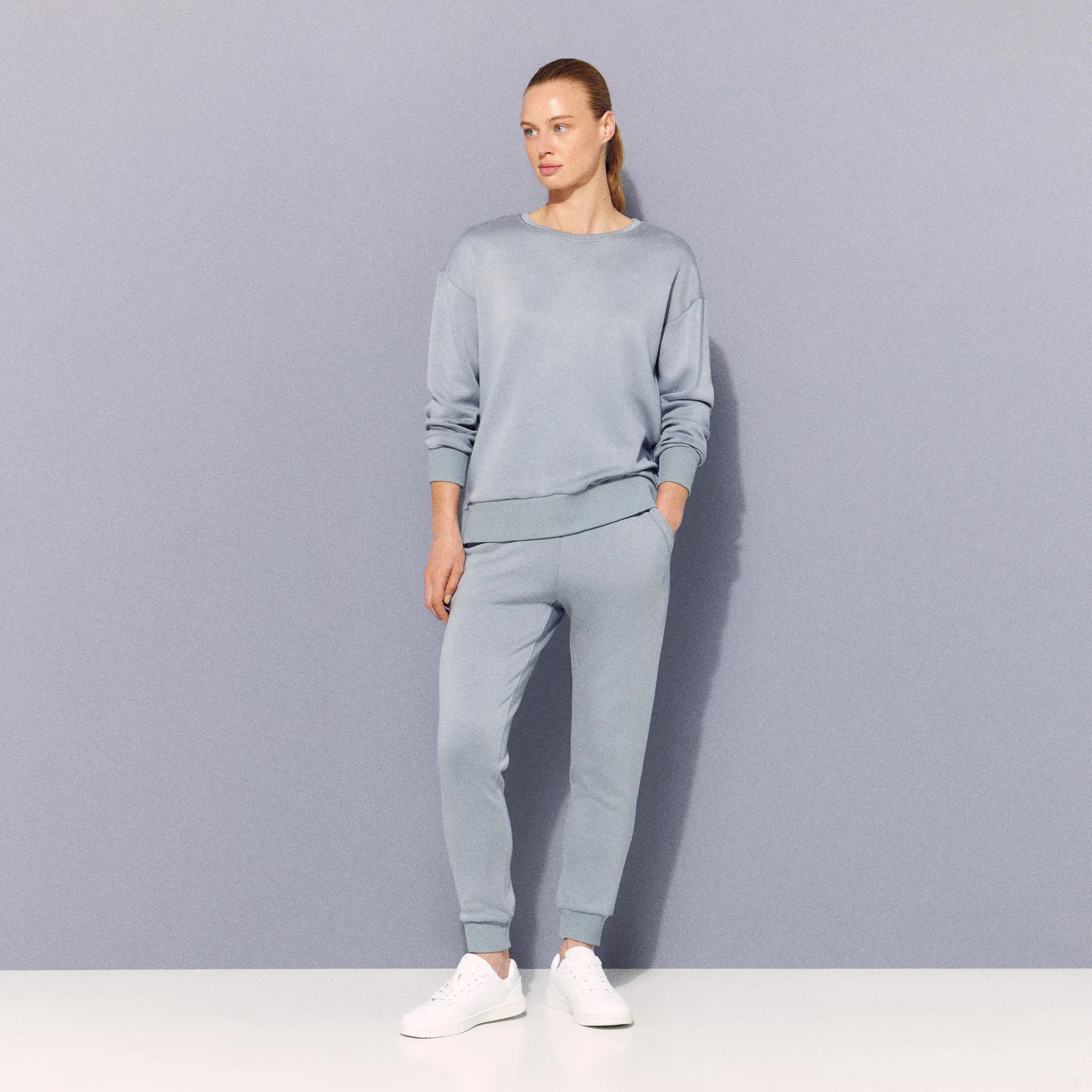 

Длинные брюки с манжетами из вискозы для женщин Sportcasual Boomerang, зеленый