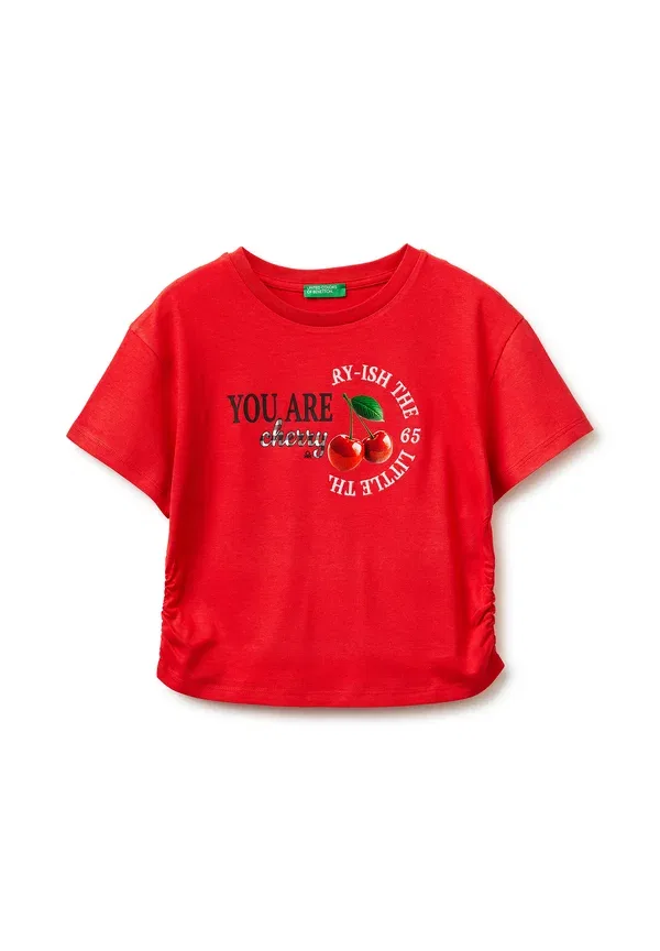 Футболка United Colors Of Benetton с боковой вышивкой и принтом спереди, красный