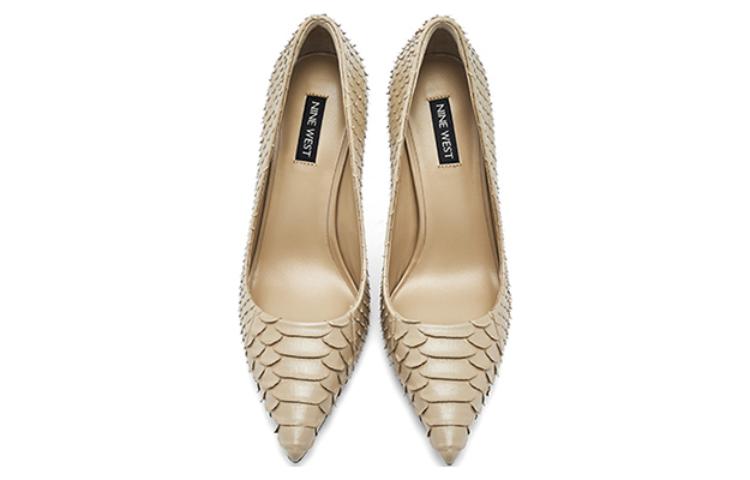 Туфли-лодочки на тонком каблуке 9,5 см NINE WEST, цвет "нюд абрикос" — фото 4