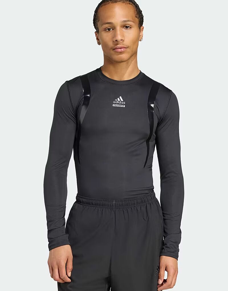 

Футболка Techfit облегающая с длинным рукавом черного цвета Adidas Originals