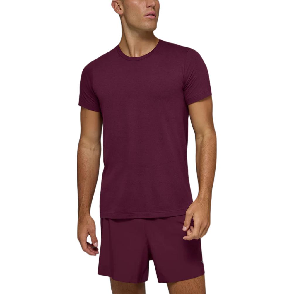 

Футболка Triumph мужская Alo Yoga, красный