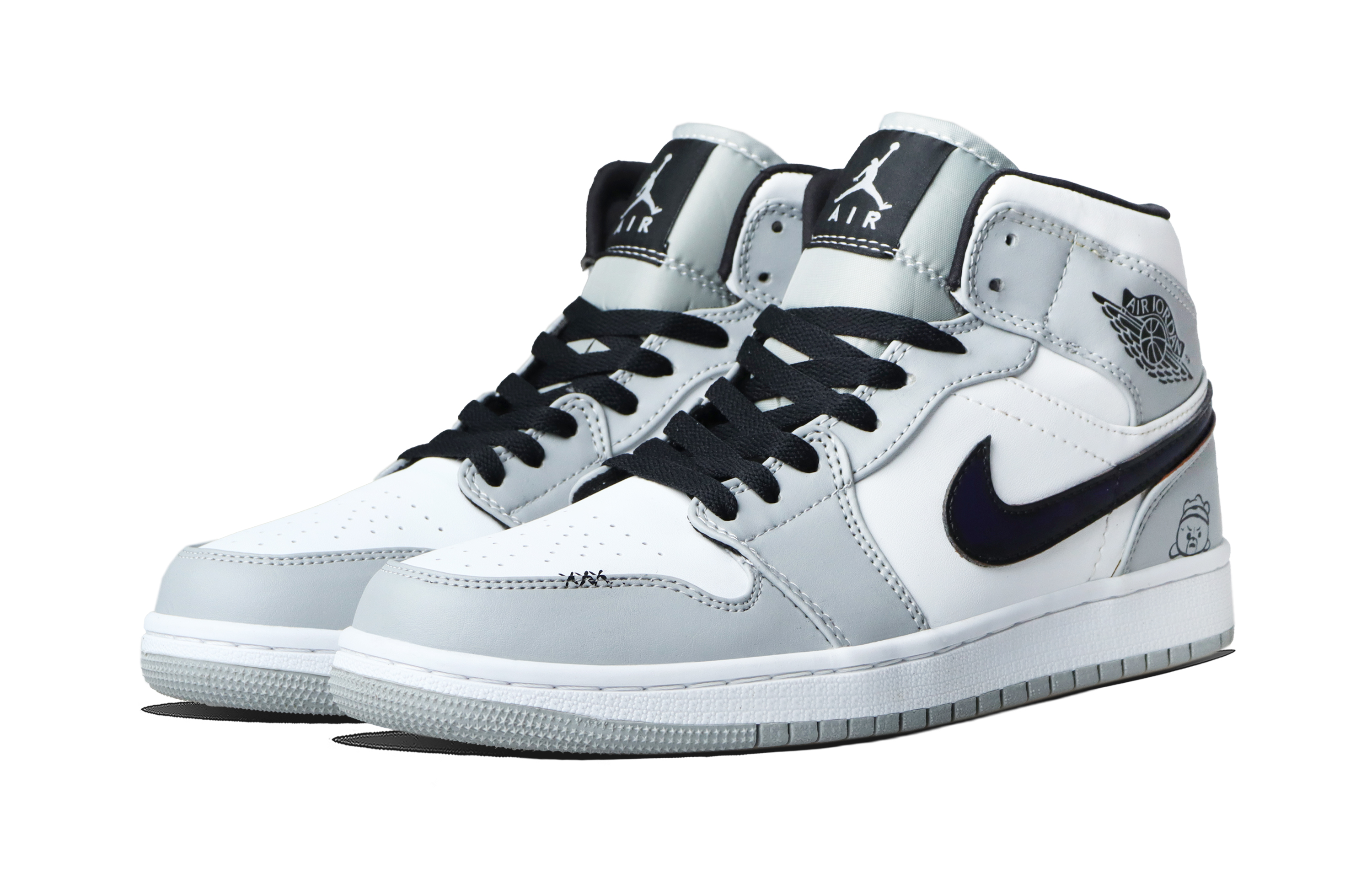 Кроссовки Air 1 Cute Bear Hook устойчивые к истиранию Mid top в винтажном стиле Unisex серые Jordan, светло- серый — фото 4