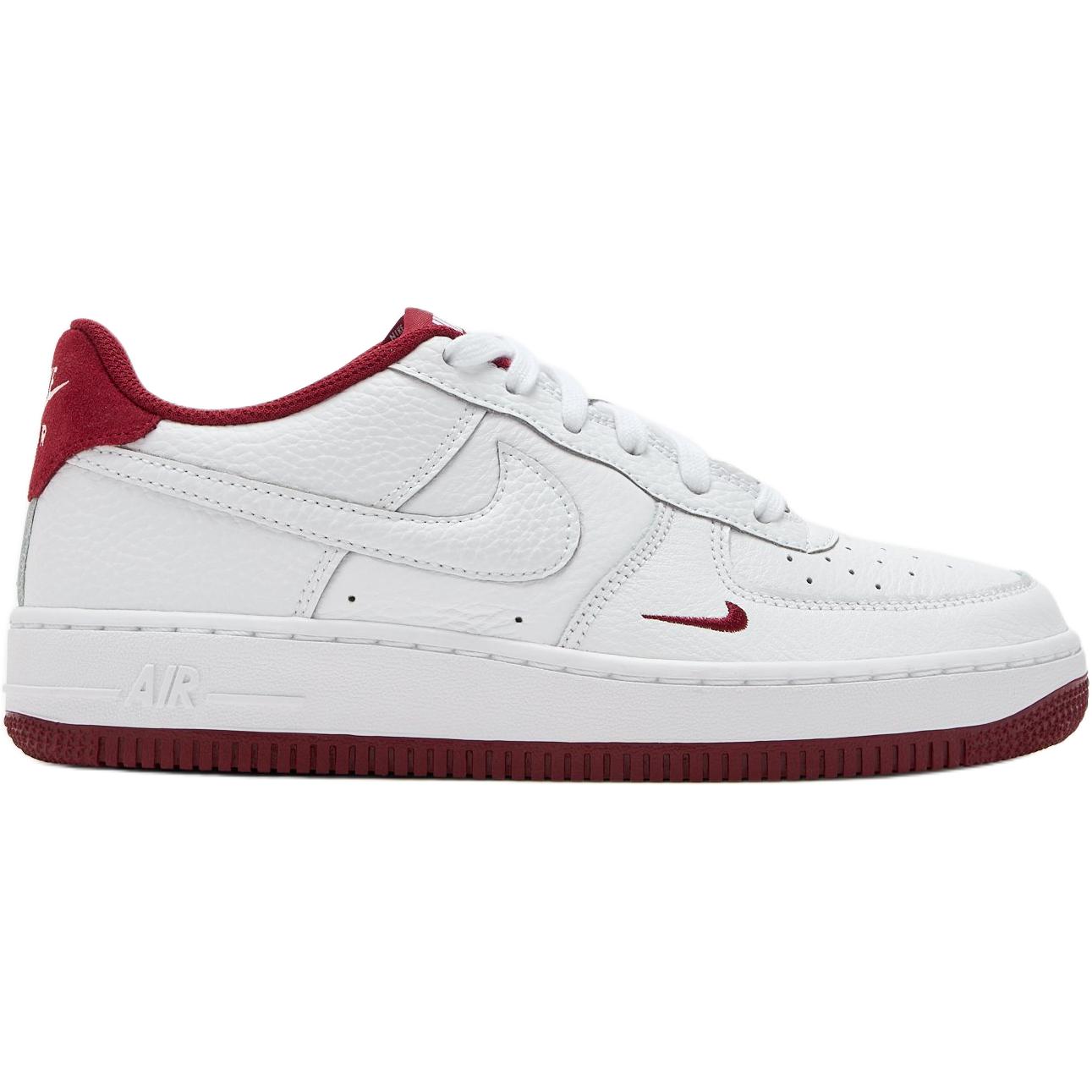 Детские кроссовки для скейтбординга Air Force 1 Lv8 с противоскользящим износостойким верхом Nike, белый/красный — фото 2