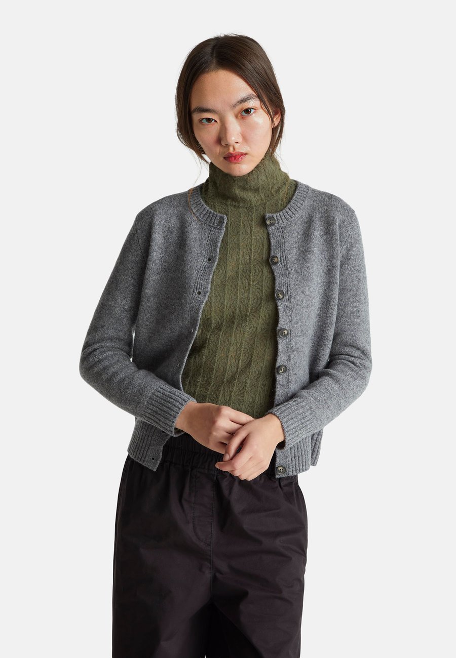 

Кардиган United Colors of Benetton IN PURE SHETLAND, Grey