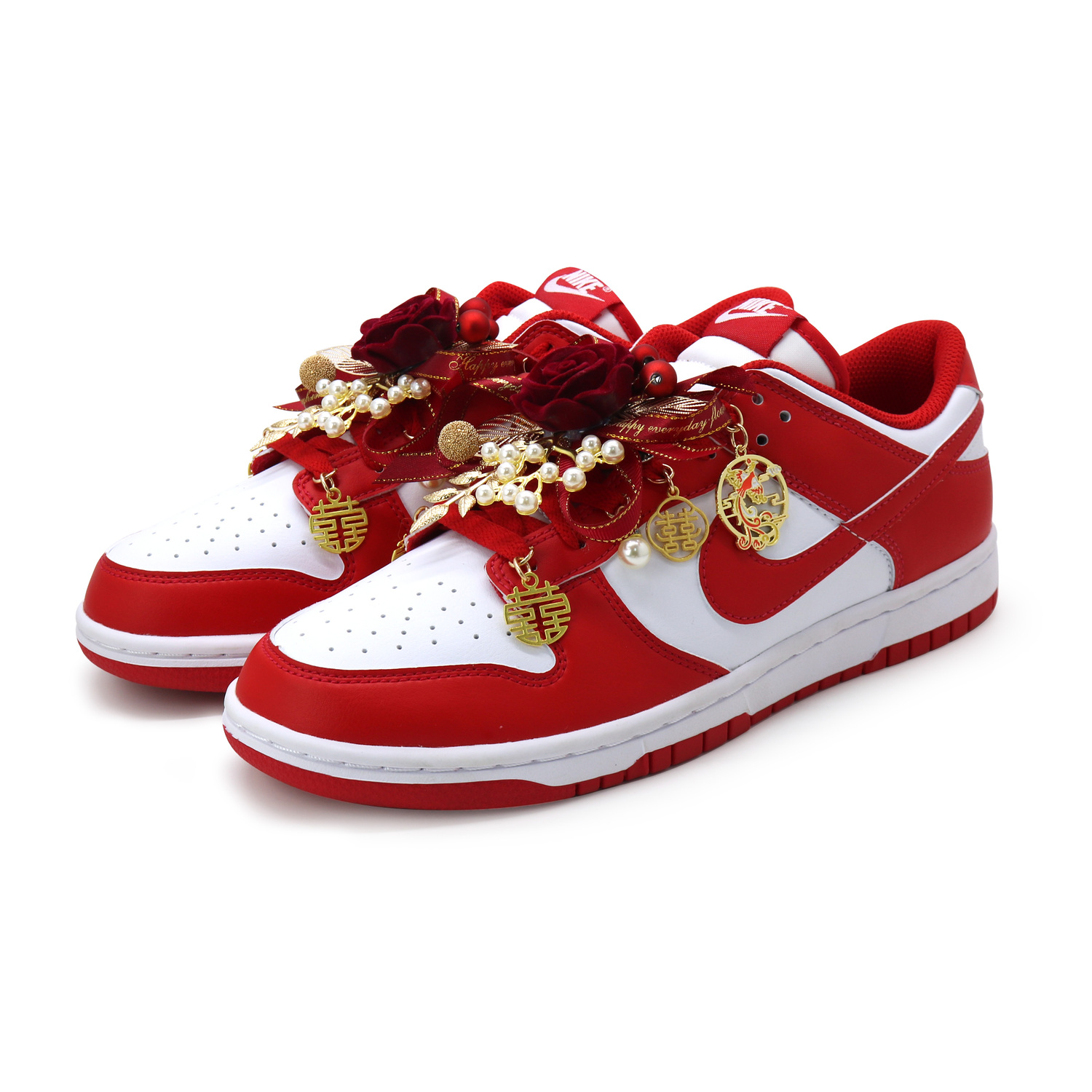 Кроссовки Dunk A Match Made In Heaven кожаные нескользящие, устойчивые к истиранию, увеличивающие рост низкие для скейтбординга Nike, красный shopping bag — фото 4