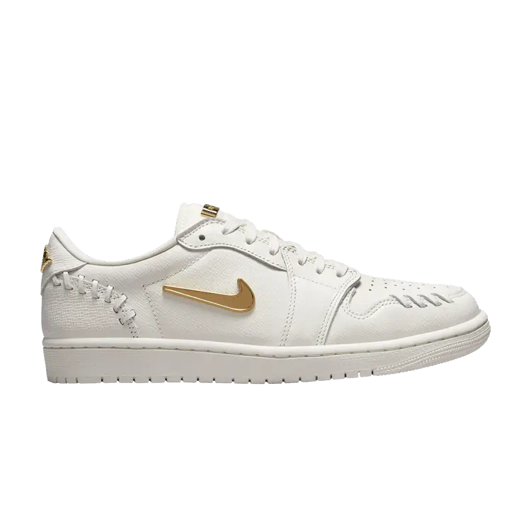 

Кроссовки Air Jordan Wmns Air Jordan 1 Low Method of Make Sail Metallic Gold, кремовый