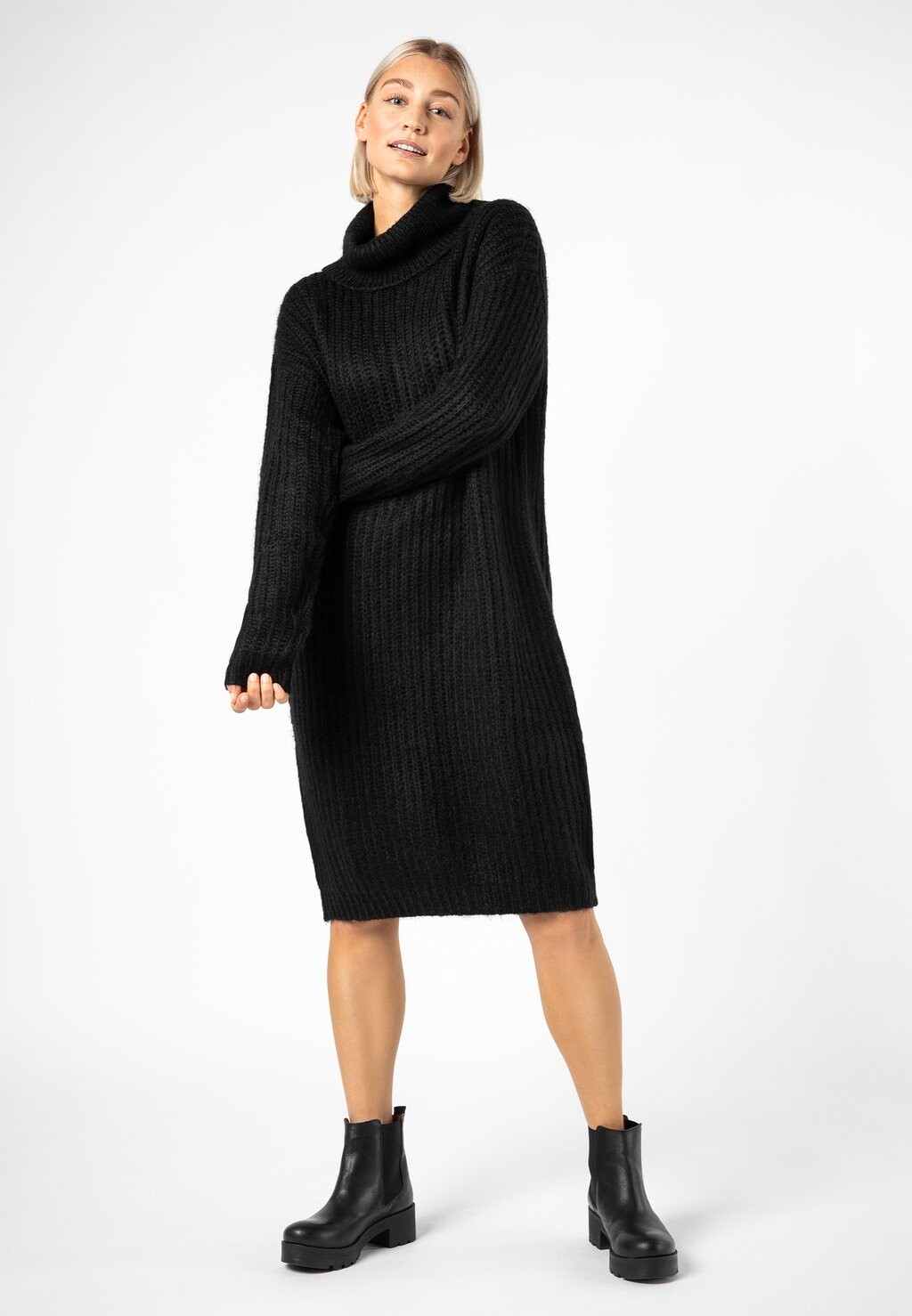 

Платье трикотажное ROLLKRAGEN Sublevel, цвет black