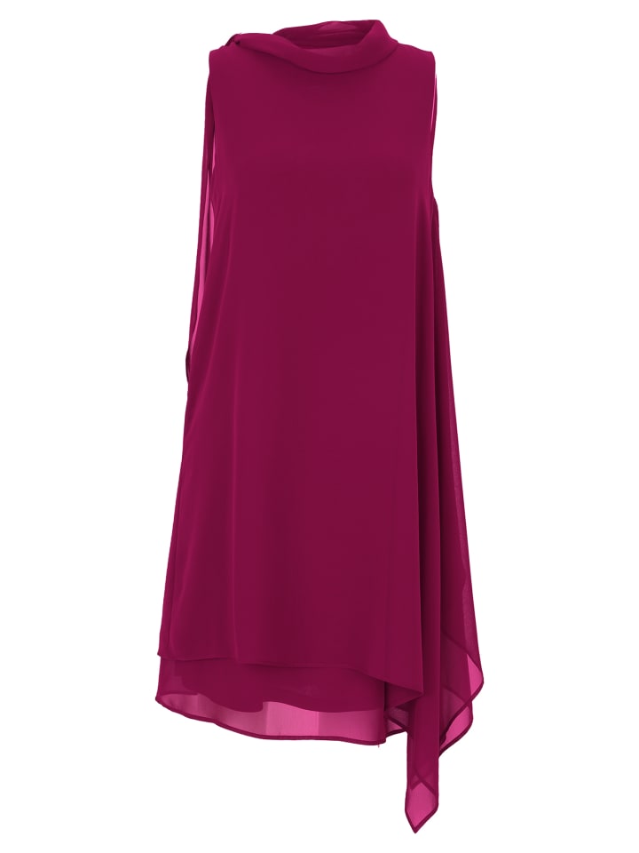 

Короткое платье Vera Mont