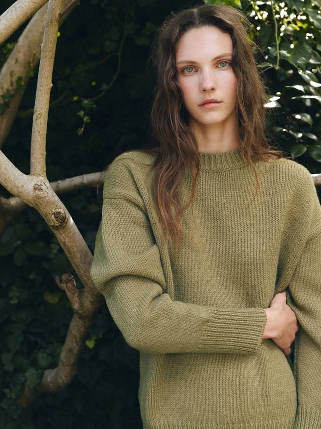 

Цветочный оверсайзный объемный вязаный джемпер Mango, Dark Green