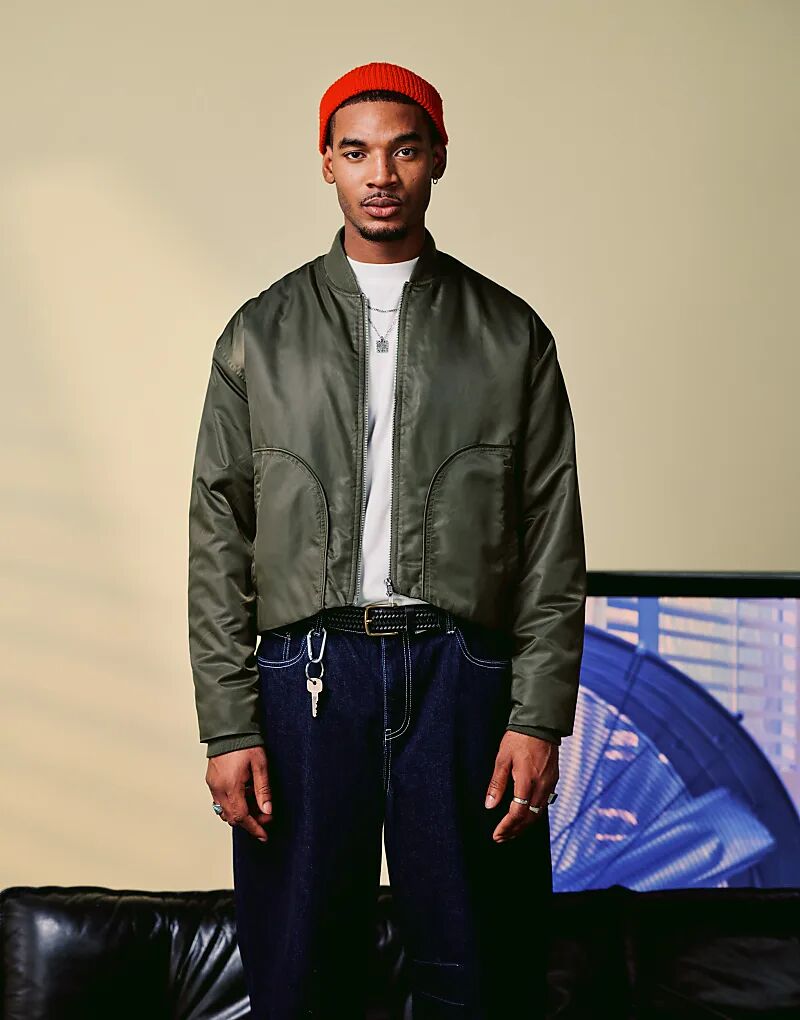

Куртка-бомбер свободного кроя цвета хаки ASOS DESIGN