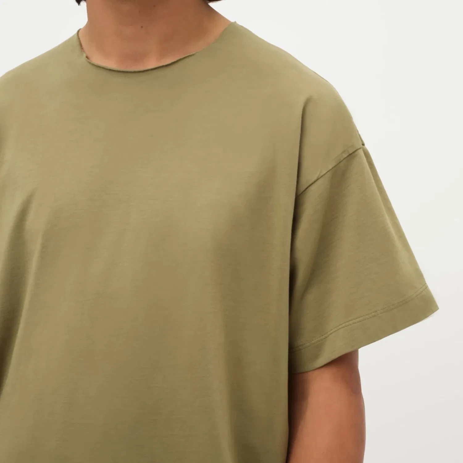 Футболка Raw Neck Fear Of God Army Green — фото 4