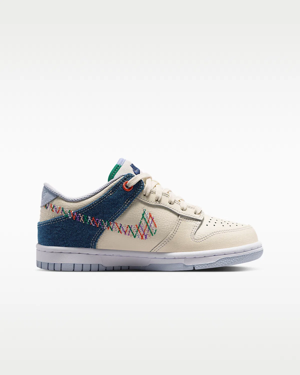 Кроссовки Nike Dunk Low для детей, Soft Pearl/Blue Denim/Midnight Navy/Multi-Color — фото 3