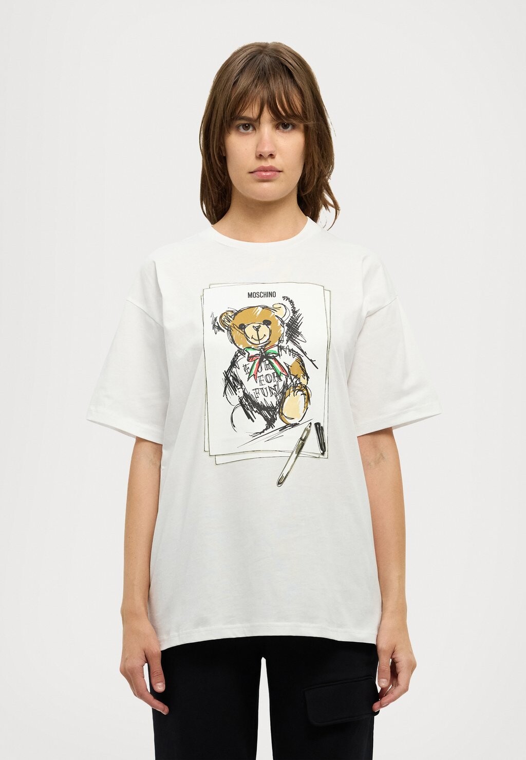 

Принт на футболке MOSCHINO, белый