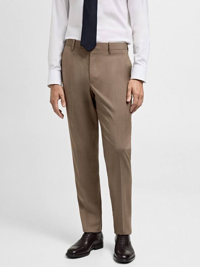

Брюки миланского кроя slim fit Mango, светло-бежевый