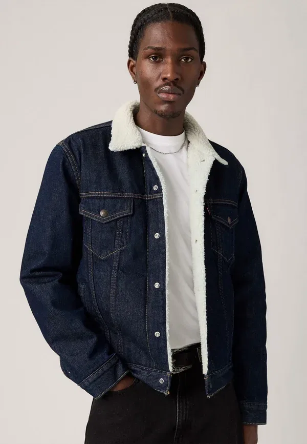 Джинсовая куртка-тракер Levi'S, цвет выбеленный шерпа