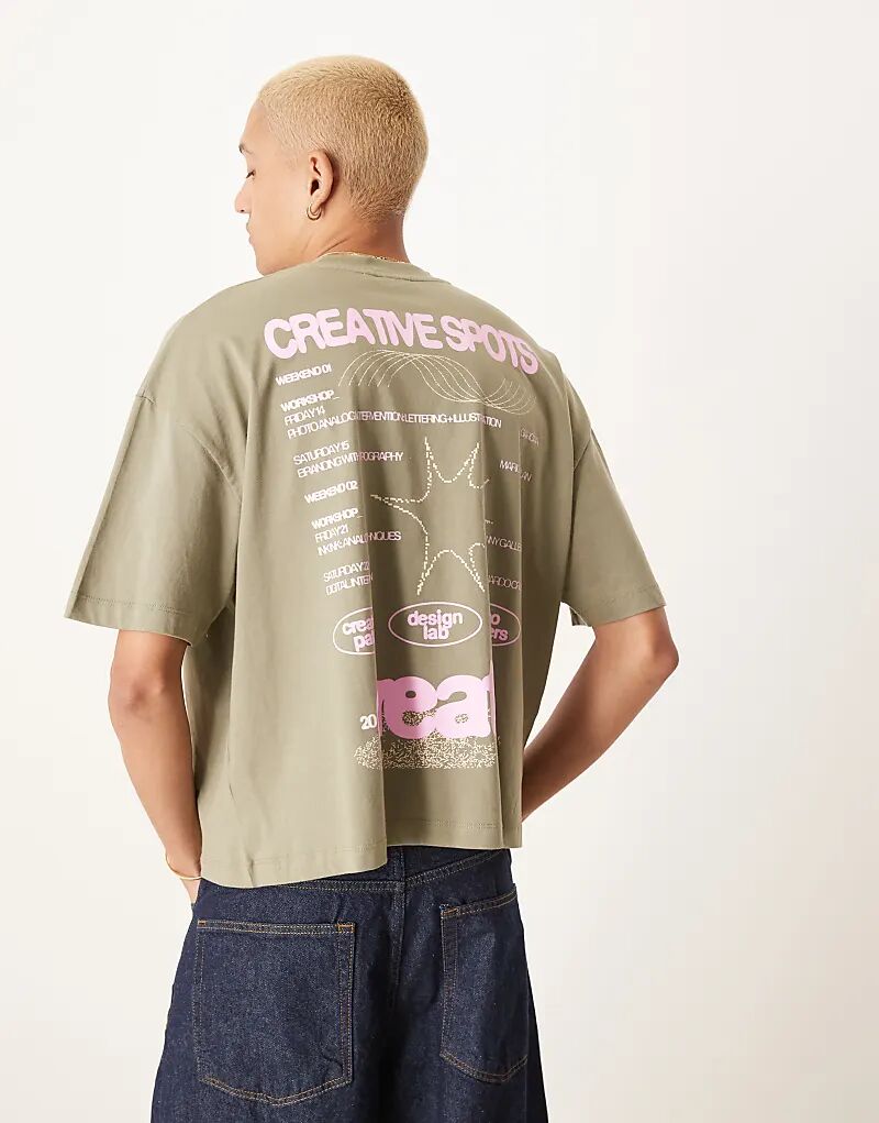 

Футболка свободного кроя ASOS DESIGN цвета светло-хаки с принтом спереди и сзади