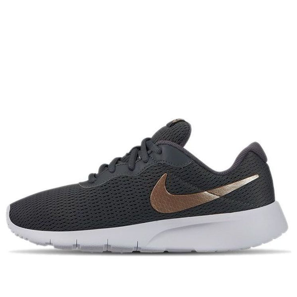 

Кроссовки tanjun ep gold black Nike, черный