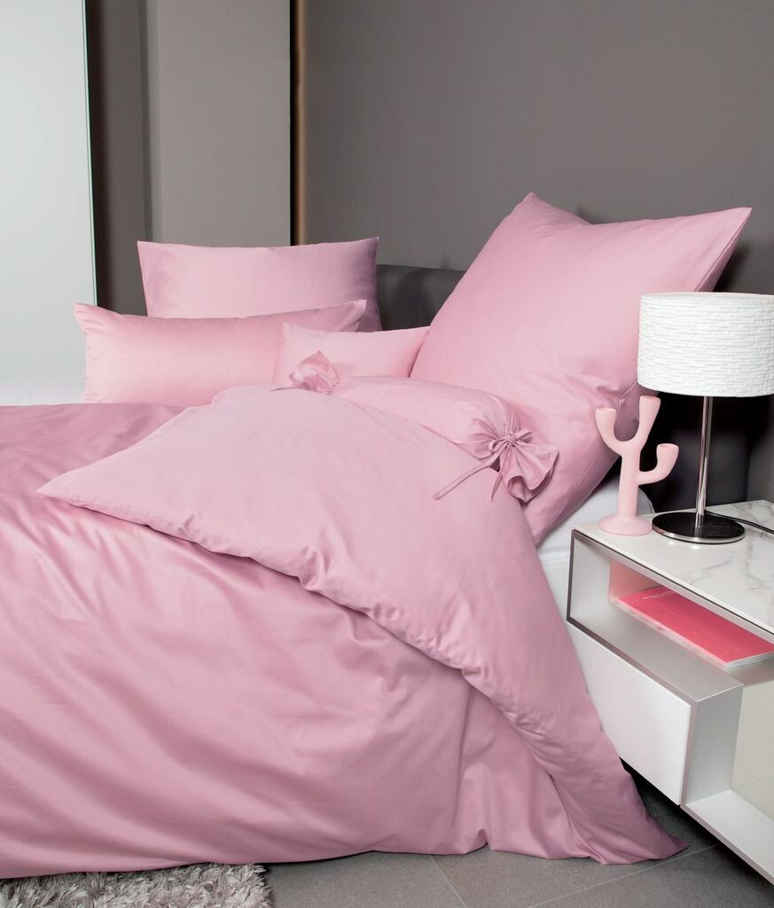 

Атласный чехол на подушку Janine Mako Kiss. 80x80 1 шт. Цвета 31001-21-610 мел розовый Original Janine