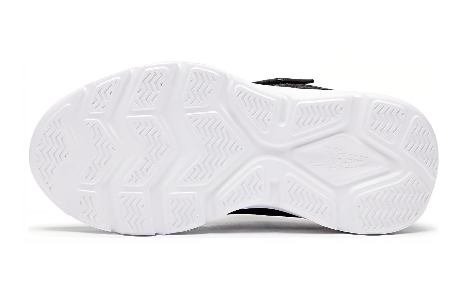 XTEP Непромокаемые устойчивые к истиранию кроссовки Mid top для детей Black White — фото 4