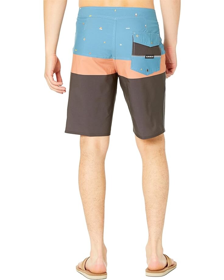 

Шорты для плавания Quiksilver Surfsilk Panel 20" Boardshorts, цвет Provincial Blue
