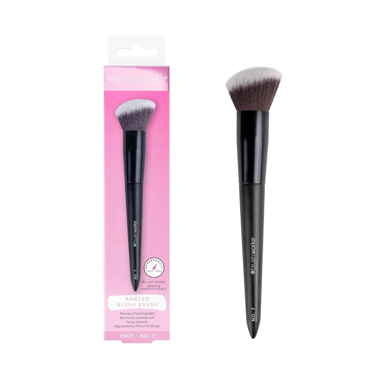 Кисть для румян «No. 7 Angled Blush Brush» от Brushworks Brushworks